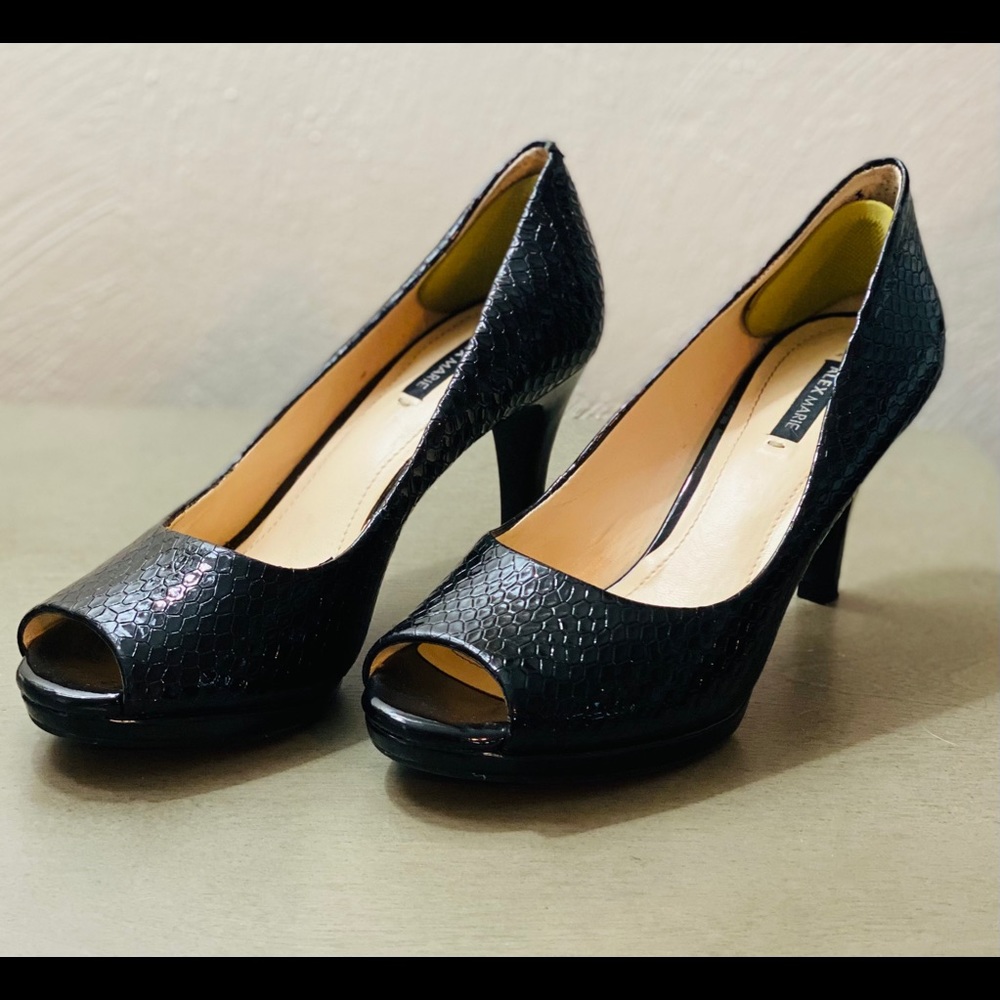 Alex Marie 6.5 Open Toe Stiletto Heel Black Womens